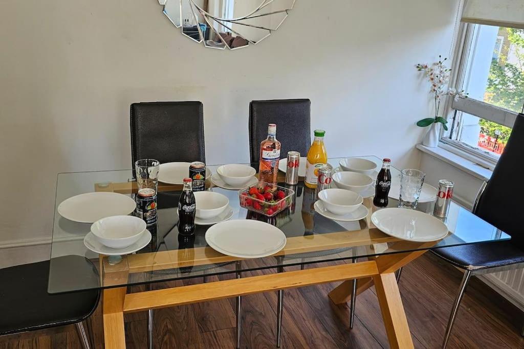 2 Bedroom Flat In St Johns Wood Лондон Екстериор снимка